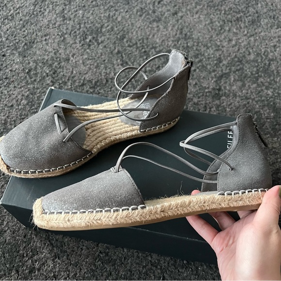 eileen fisher lee metallic espadrilles vacation cottage core - Picture 8 of 9
